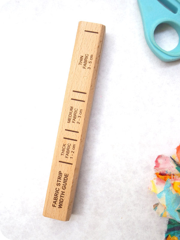 Ragged Life rag rug cutting gauge for cutting strips to make a handmade proddy rag rug