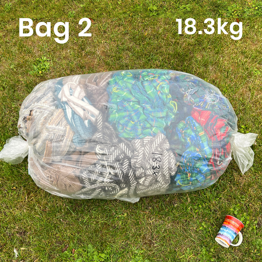 STOCK CLEARANCE - 10-22kg Bulk Wool Blanket Selvedge Yarn Bags