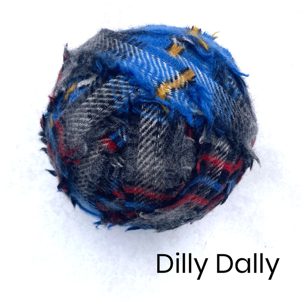 STOCK CLEARANCE - 100% Wool Blanket Yarn - Grab Yourself a Bargain!