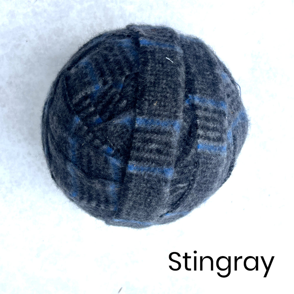 STOCK CLEARANCE - 100% Wool Blanket Yarn - Grab Yourself a Bargain!
